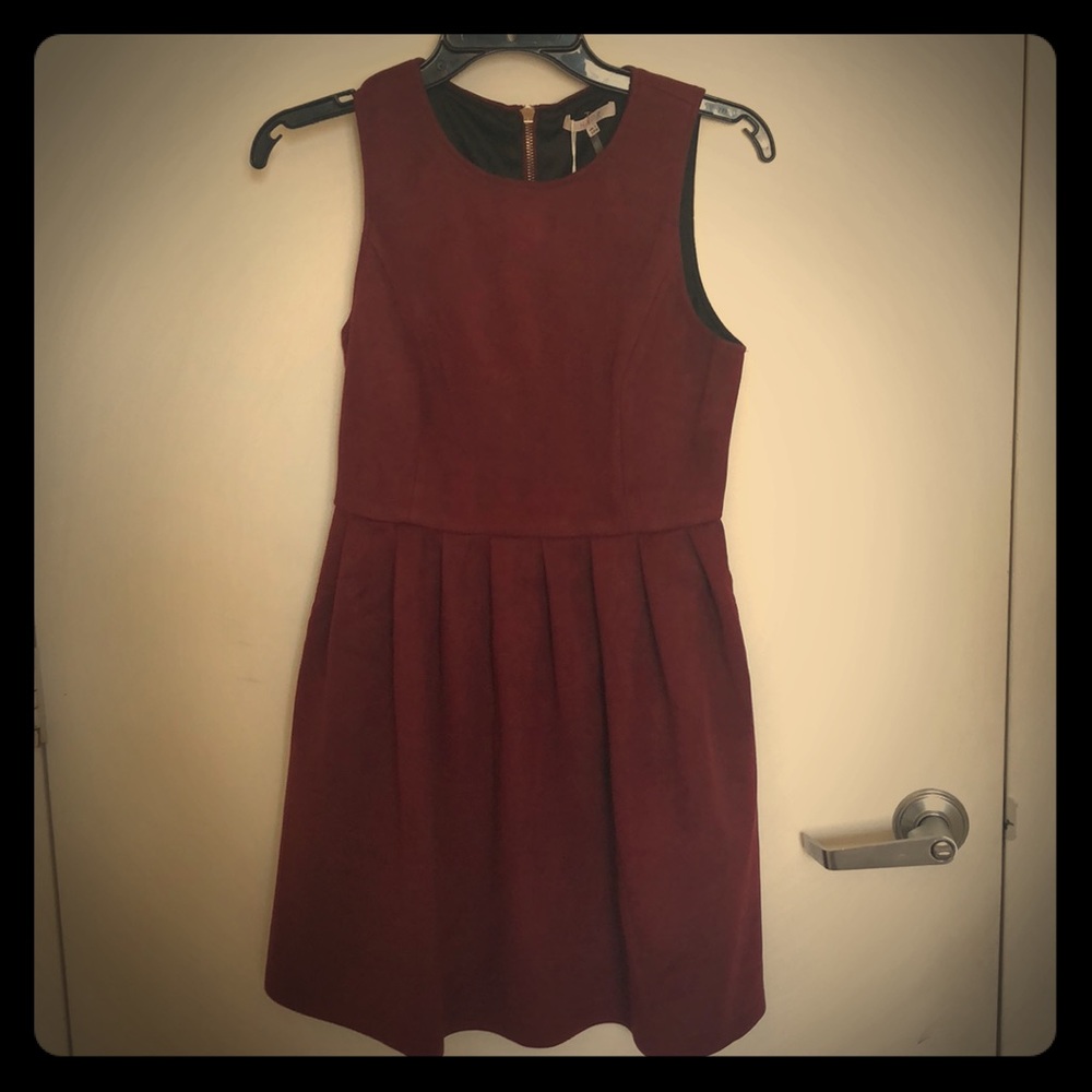 HYPR Dark Red Velvet dress. Tags on, never worn!!!